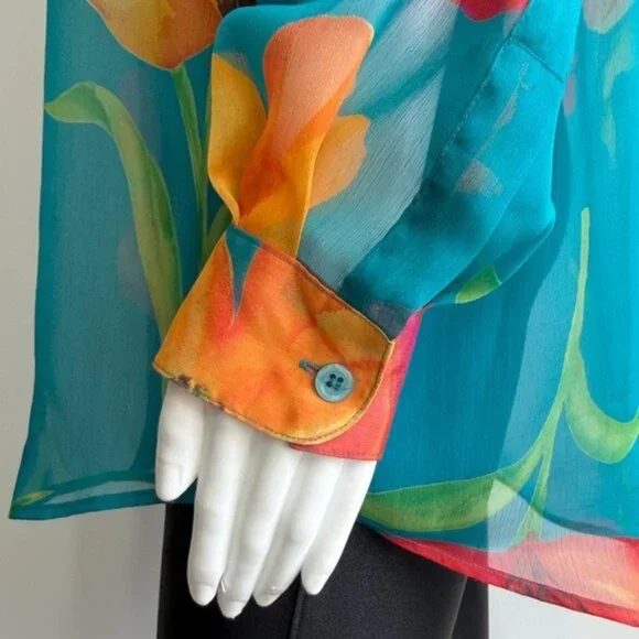 Liz Claiborne LizSport Sheer Floral Button-Down Blouse – Size M - Picture 5 of 6